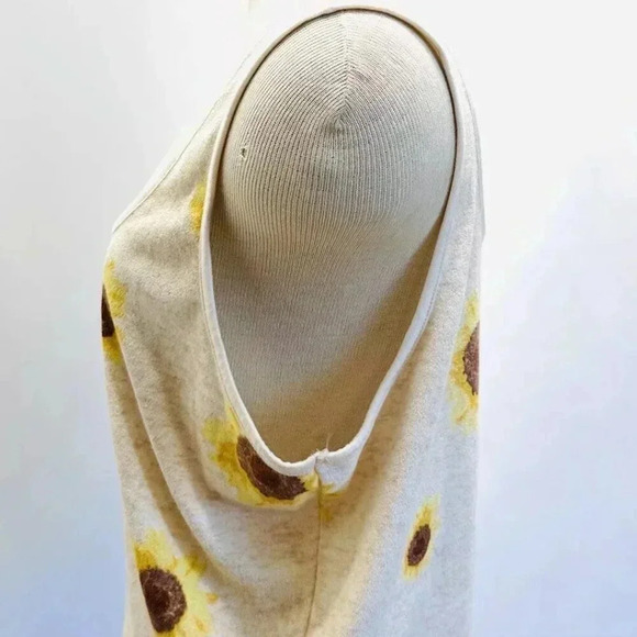 NWT SO GOODS FOR LIFE Juniors Sleeveless Pullover Scoop Neck Tank Top Floral XL - Picture 8 of 12